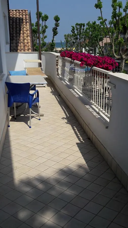 Residence Onda Blu Cervia 3*,  Italia